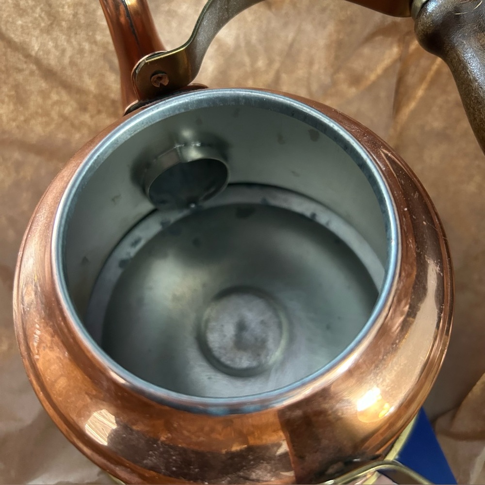 Vintage Marketworld 1980s Copper Tea Kettle with Wooden Handle Made in Portugal - Picture 11 of 14